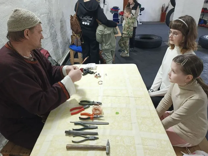 Пут. в прошлое 4
